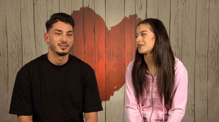 Andrea y José Ángel en 'First Dates'