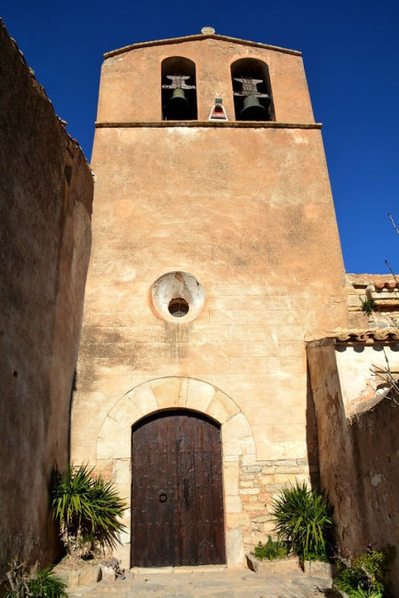 Fachada principal de la iglesia de Sant Llorenç.