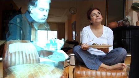 Alicia Framis, primera mujer casada con un holograma.