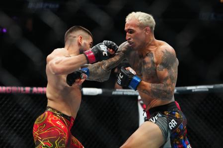 Ilia Topuria derrotó a Charles Oliveira&nbsp;