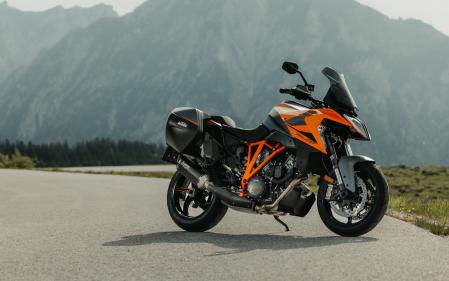KTM 1290 Super Duke GT