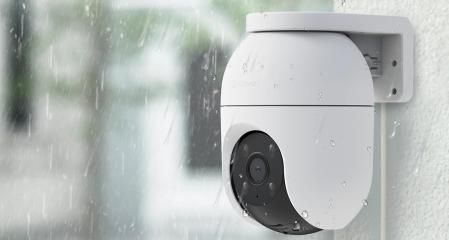 Almacena varios días en su interior