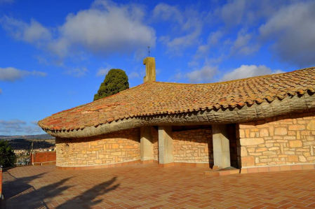 El santuario de los Sants Metges Cosme i Damià.