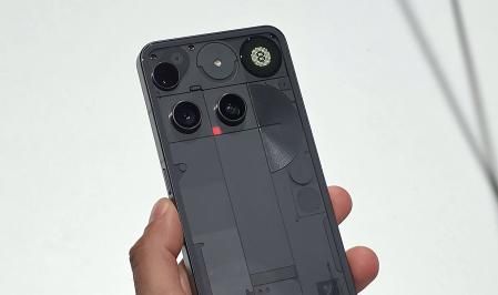 El Nothing Phone (3), en negro.