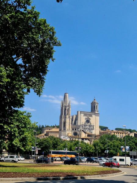 Vista de la catedral de Girona.