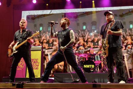 Matlock, Carter y Jones, este jueves en el festival Cruïlla