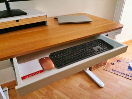 Cajón de la mesa elevable de Flexispot