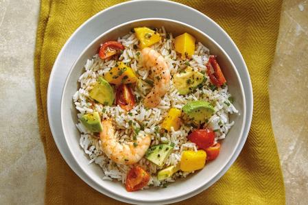 Ensalada de arroz con aguacate y mango