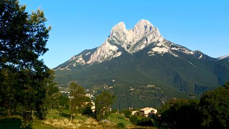 El Pedraforca visto desde Saldes.