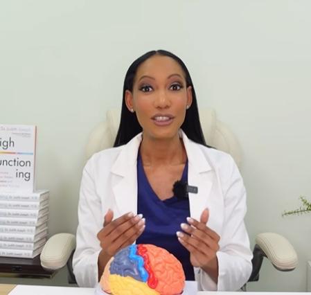 Dr. Judith Joseph: “Estamos hechos con ese ADN para la alegría. Es nuestro derecho de nacimiento como seres humanos”.