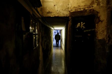 La compra de este edificio por parte del Ayuntamiento no frenó su degradación durante unos cuantos años