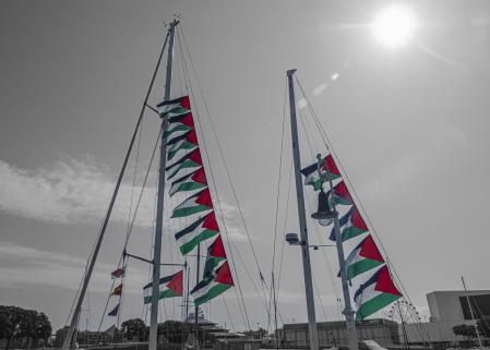 Los colores de la Flotilla Global Summud.