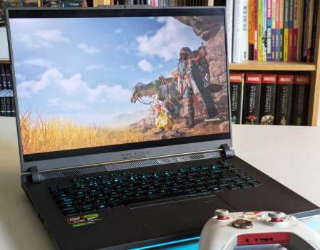 Asus ROG Strix G16 en acción.