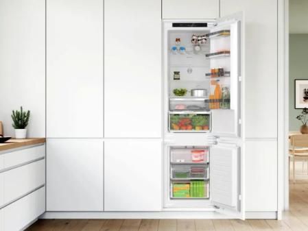 Frigorífico Combi Integrable Serie 4 Bosch.