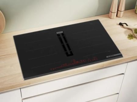 Placa de inducción con extractor integrado Serie 8.