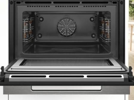 Horno compacto con microondas Serie 8 de Bosch.
