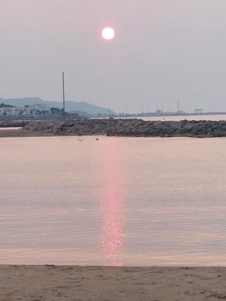 Amanecer en Cubelles.