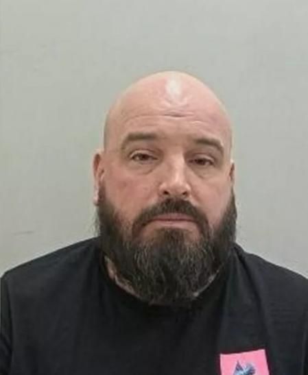 El historial de navegación del conductor ha podido determinar que miraba pornografía durante su horario laboral