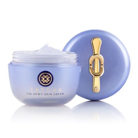 The Dewy Skin Cream de Tatcha (80 euros, 50 ml recargable -recarga 69 euros- y 26 euros, 15ml)