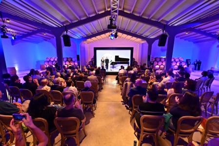 Ellinor D’Melon actuó en la Bodega Raimat.