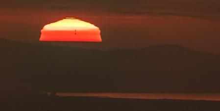 El sol deformado del Cap de Creus.
