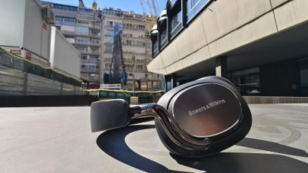 Auriculares de alta fidelidad Bowers & Wilkins Px8 S2.