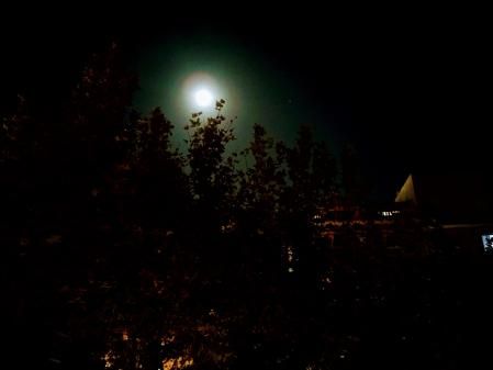 La Luna del Cazador en Barcelona.