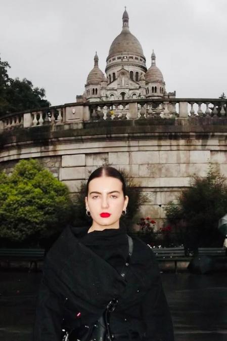 Lola González en París