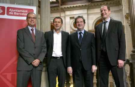 Febrer del 2011; d'esquerra a dreta, Alcober, Yann le Moenner (CEO de ROSTEIXO), Hereu i Proudhomme, després de negociar el Grand Départ del 2014&nbsp;