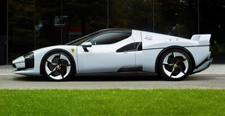 El Ferrari único en el mundo que resucita la historia y rinde tributo al mítico F40.