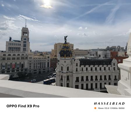 Imagen tomada desde una azotea de la Gran Vía de Madrid.