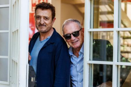 El Último de la Fila es un grupo musical de rock español formado por Manolo García (vocalista) y Quimi Portet (guitarrista)