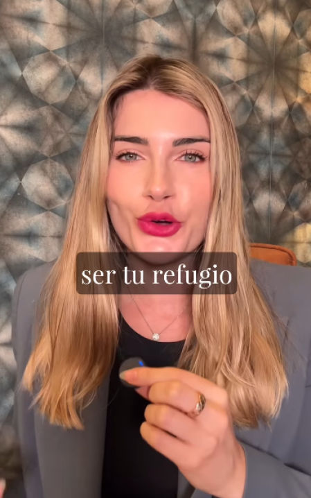 Claudia Nicolasa, psicóloga