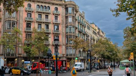 Los ricos se mudan de barrio en Barcelona