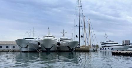 Arenys podría tener una zona de grandes esloras como la que dispone Mataró .