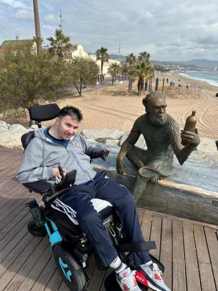 Luis, en una de sus varias estancias en Badalona