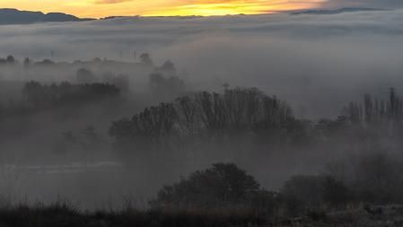 Neblinas en Manlleu.