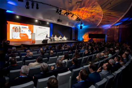 CREA Group defiende el valor de lo presencial, de lo tangible y de las experiencias compartidas