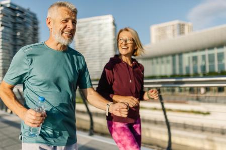 A los 44 y a los 60 es cuando se producen esos picos de envejecimiento, y depende de nosotros cómo llegamos a esas edades