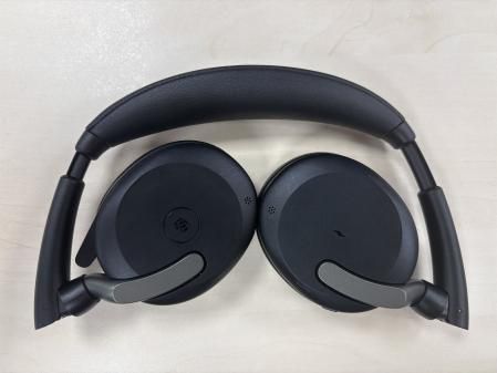 Jabra Evolve2 65 Flex plegado