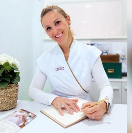 Se ha especializado en el cambio hormonal