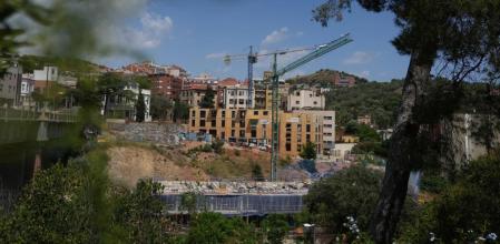 El sector inmobiliario representa cerca del 40% de las emisiones globales de CO₂, un desafío clave en la transición hacia ciudades más sostenibles