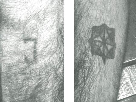 Tatuajes que presentaba el cuerpo que apareció tras ser atropellado por un tren en Badalona 