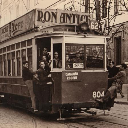 Publicidad de Antich en un tranvía barcelonés&nbsp;