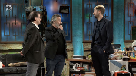 Javier Cercas y Eduard Fernández han acudido a 'La Revuelta'