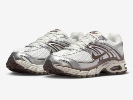 Nike Air Max Moto 2K