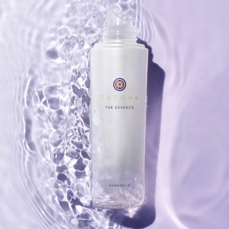 The Essence, cuidado revitalizante para la piel, de Tatcha (122 euros)
