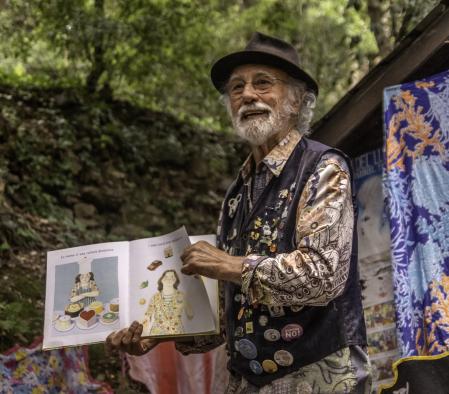 El Bibliobosc nació de la mano de Pep Duran en el 2016 y su primer libro en un buzón fue 'Estimada Marta'