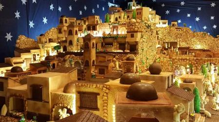 Este belén de chocolate de Rute que se realiza de forma artesanal desde hacer décadas y este año puede visitarse hasta el 5 de enero de 2026