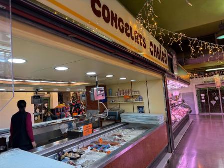 Con la llegada de la Navidad, en diciembre el trabajo se multiplica en el mercado